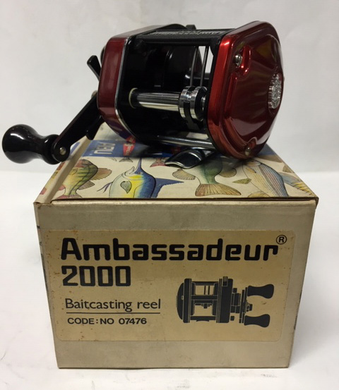 Vintage Reel made in 1982 ABU AMBASSADEUR 2000