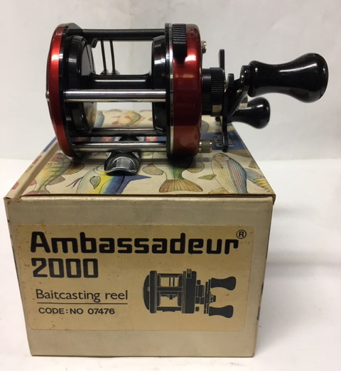 Vintage Reel made in 1982 ABU AMBASSADEUR 2000
