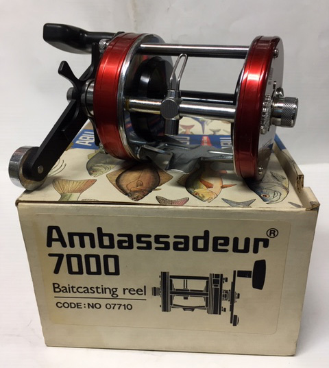 Vintage Reel made in 1983 ABU AMBASSADEUR 7000